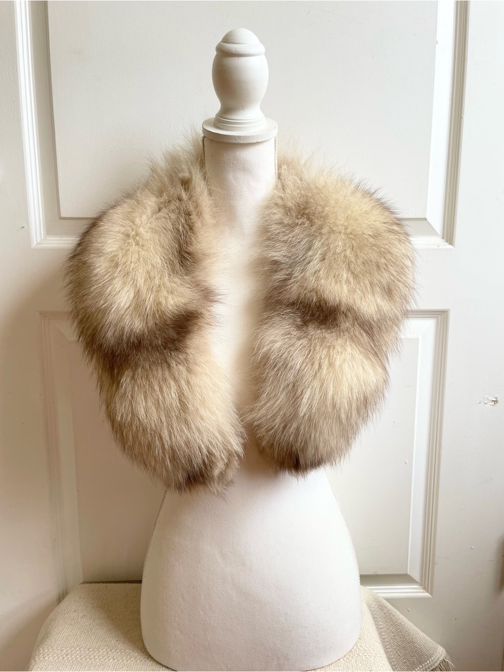 Vintage Fox Fur Stole Shawl 34” Dual Tone Vintage Luxury Fur Accessory